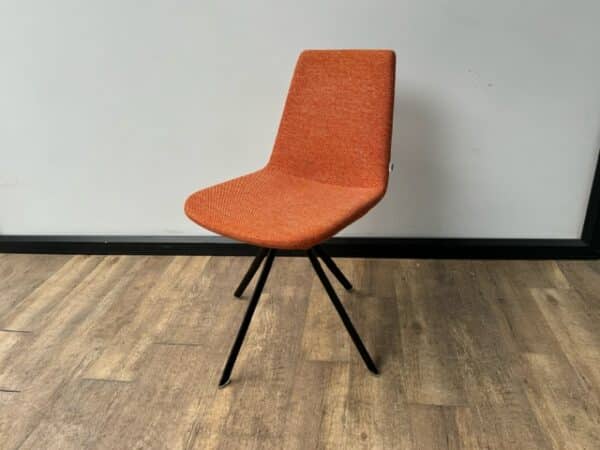 Design chair Pera B&T - Afbeelding 3