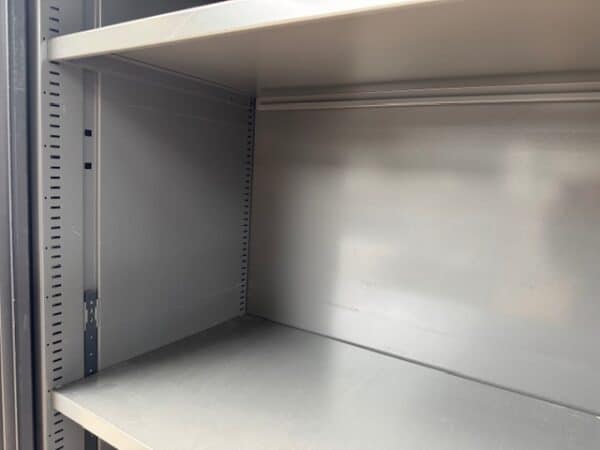 Roldeurkast Ahrend antraciet 195 x 120