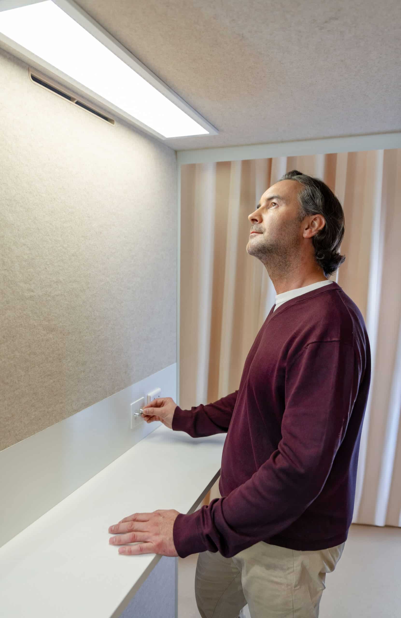 Telefooncel Cube 1 stand