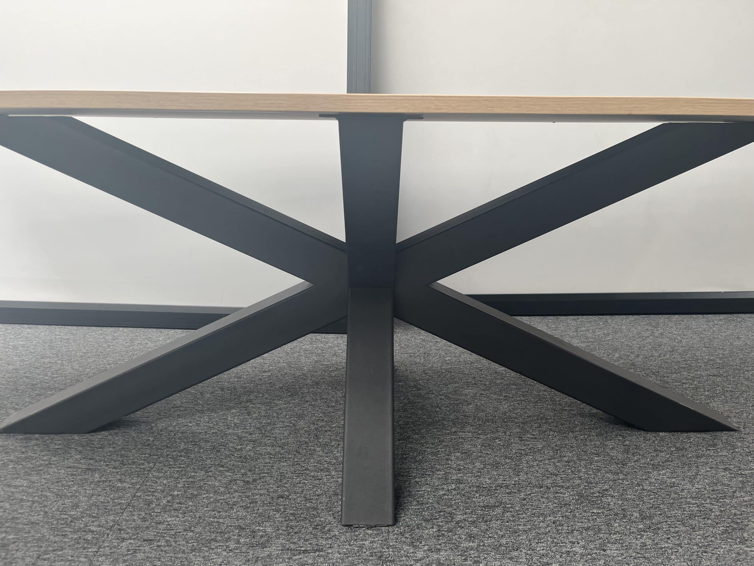 Deensovale vergadertafel x-poot (280x100) - T00144